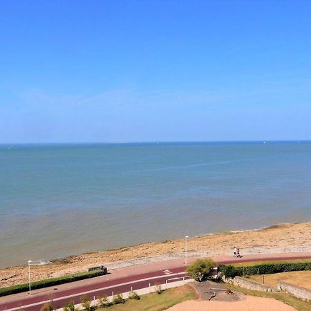 Royan - Pleine Vue Mer Pour Cet Appartement Classe 2 Etoiles - Les Tamaris ภายนอก รูปภาพ
